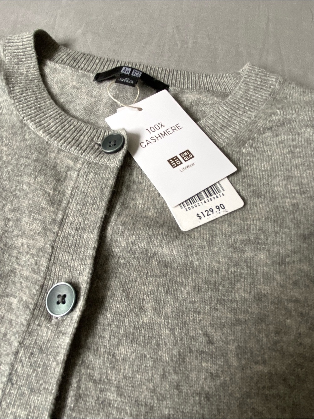 Uniqlo 100% Cashmere Short Cardigan
